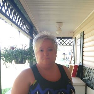 Meet your Posher, Renee